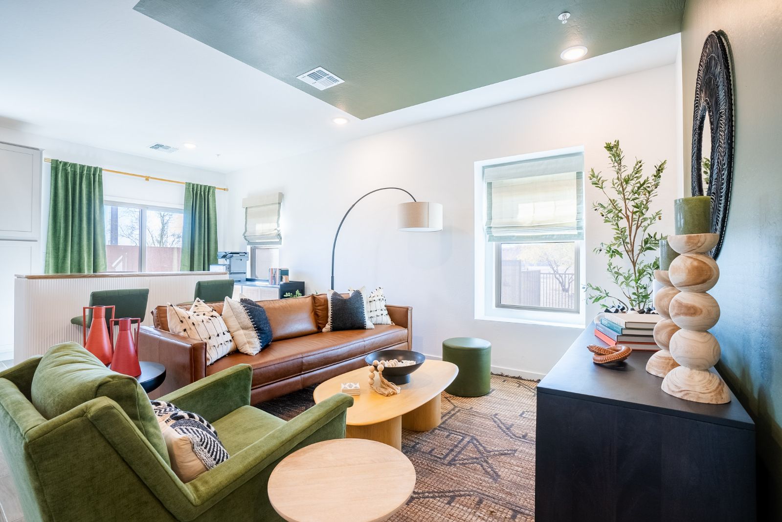 Bright, Spacious Living Area