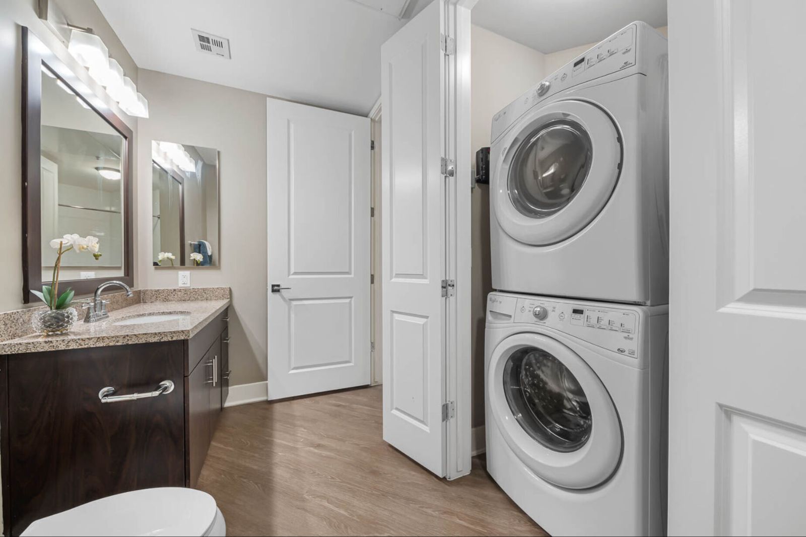 In-Unit Washer & Dryer