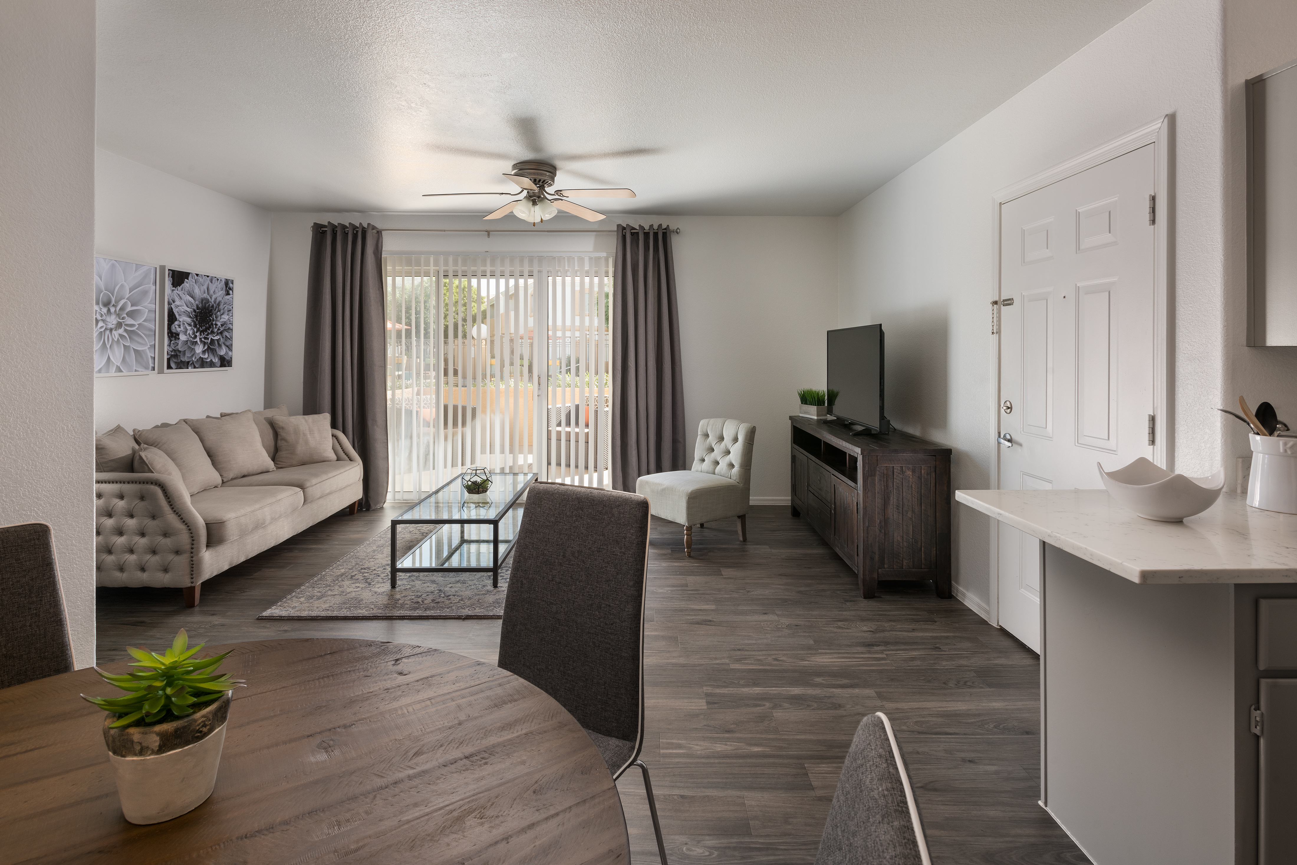 Multiple Carousel Card Virtual Tour