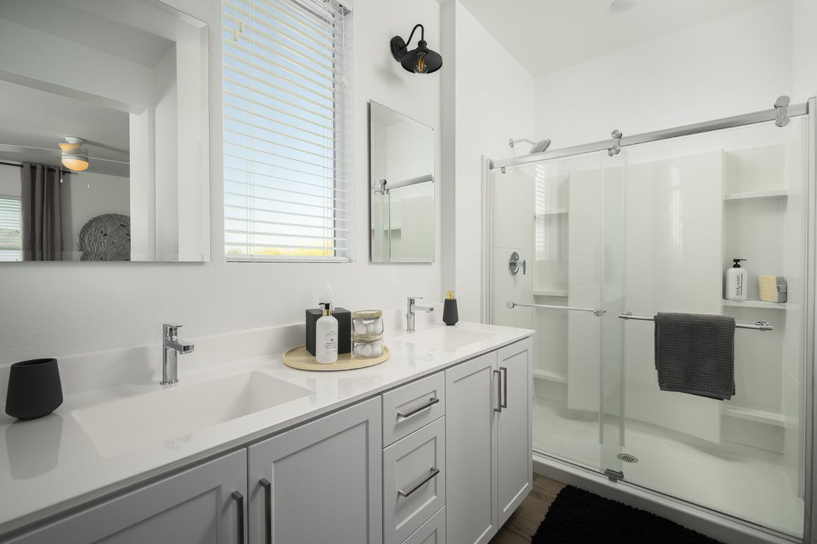 Dual Sinks with Modern Finishes