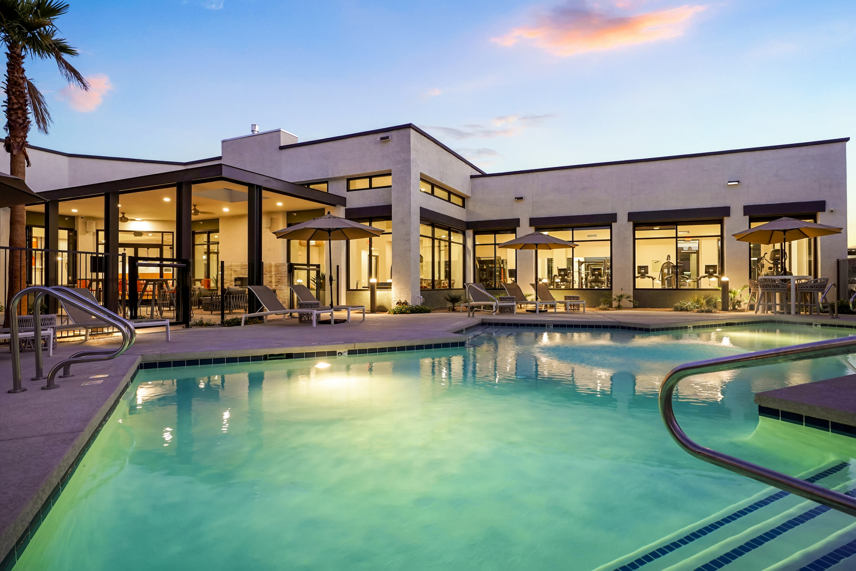 Luxury Resort-Style Pool