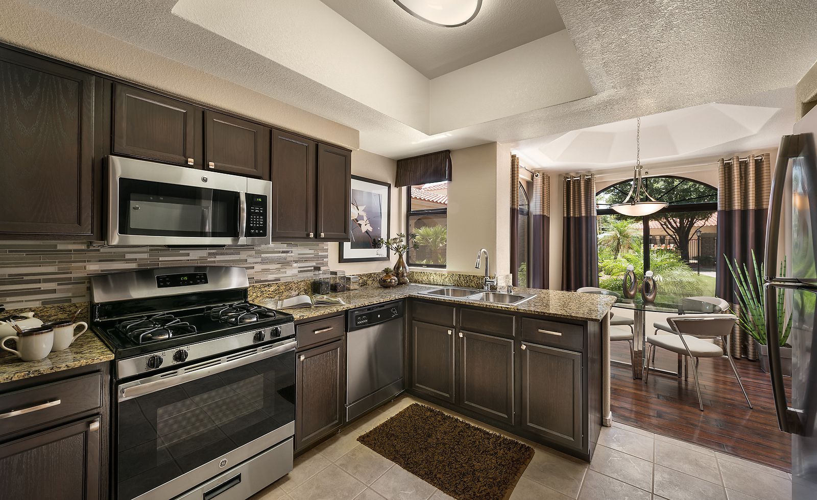 Awe-Inspiring Kitchen