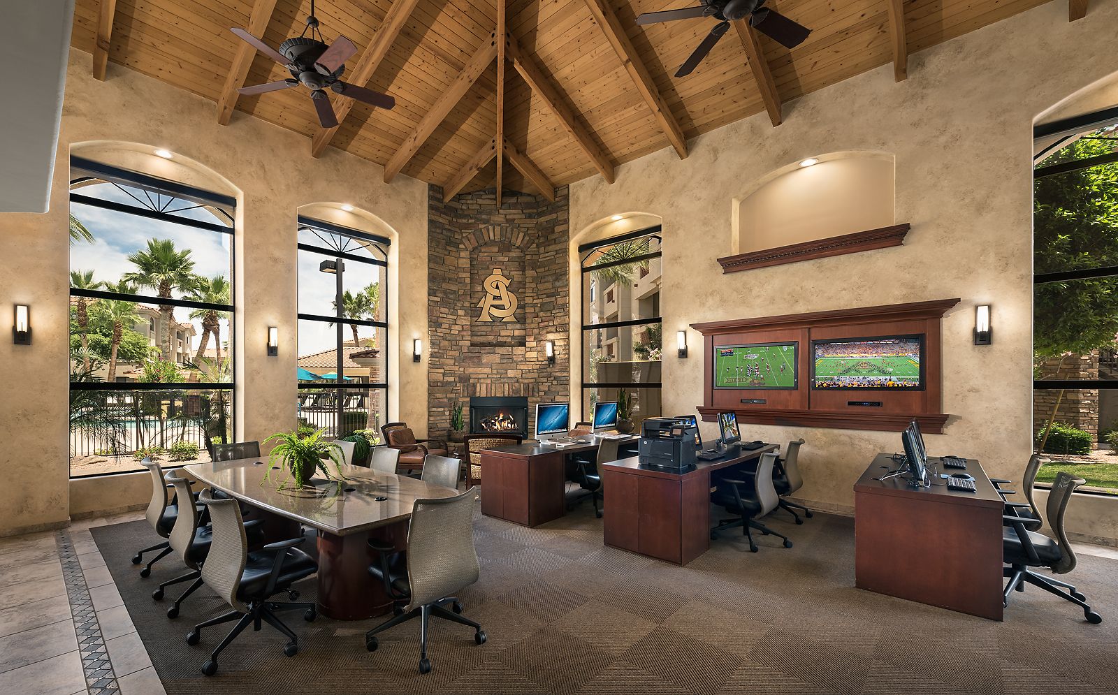 Massive Clubhouse