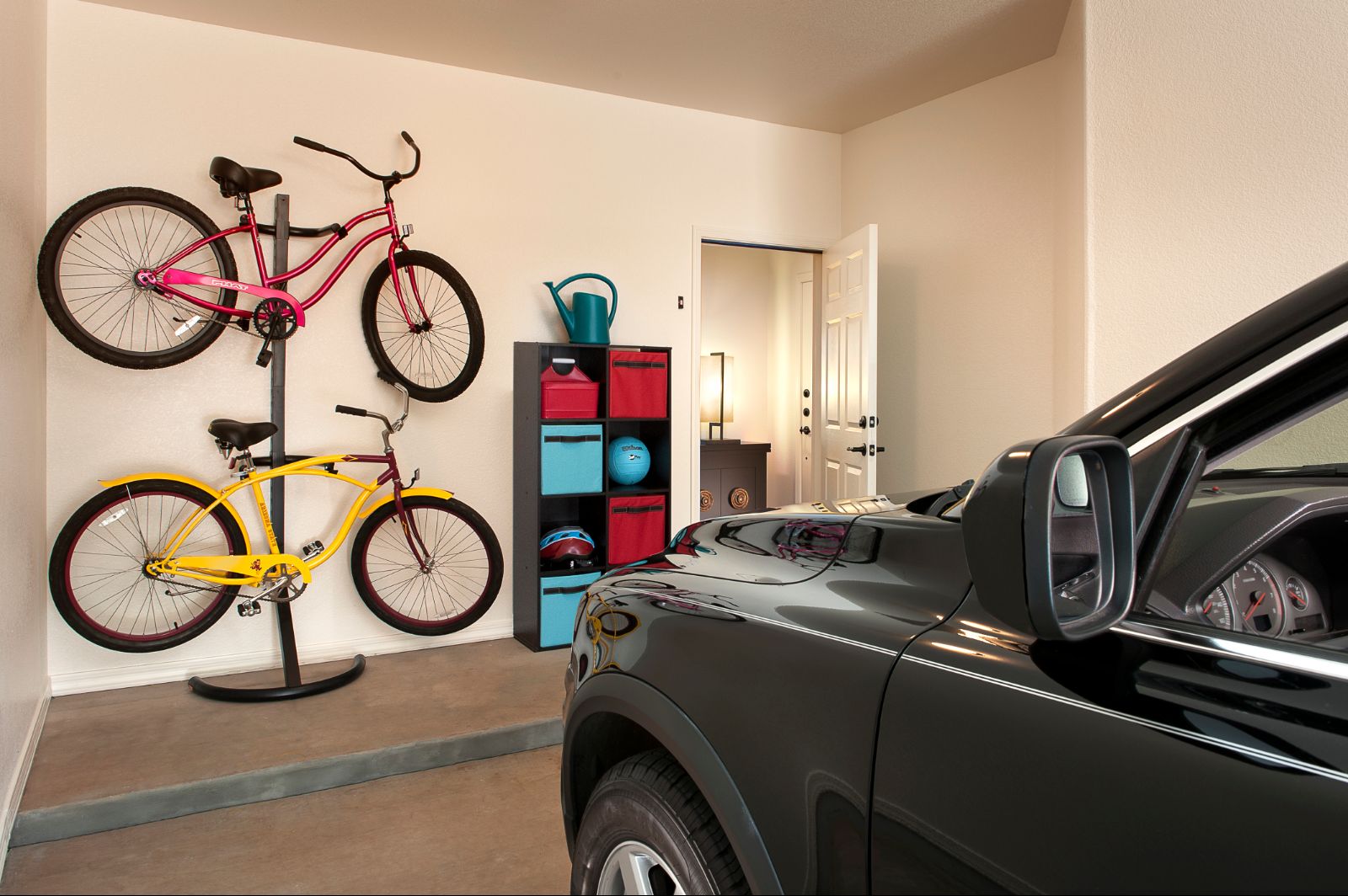 Attached Garage