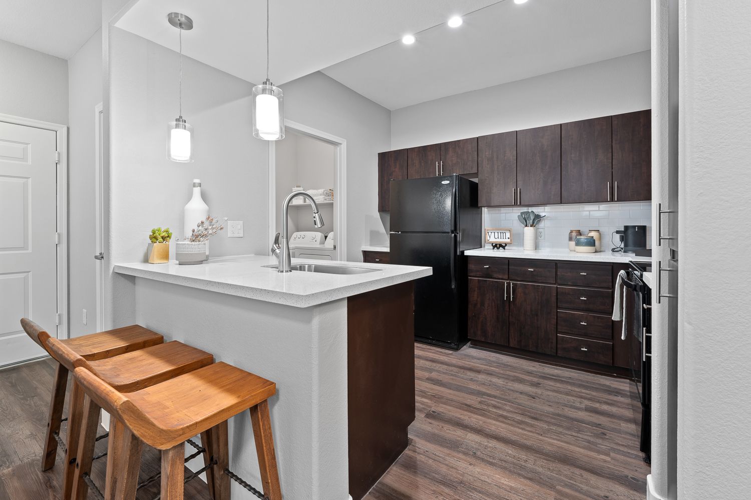 Gourmet-Style Kitchen