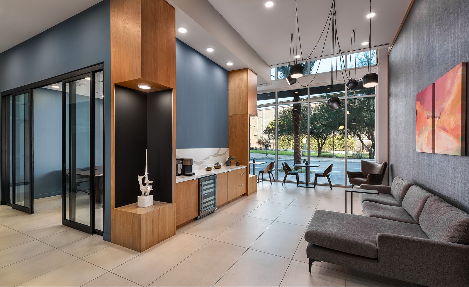 Resort-Inspired Kitchenette