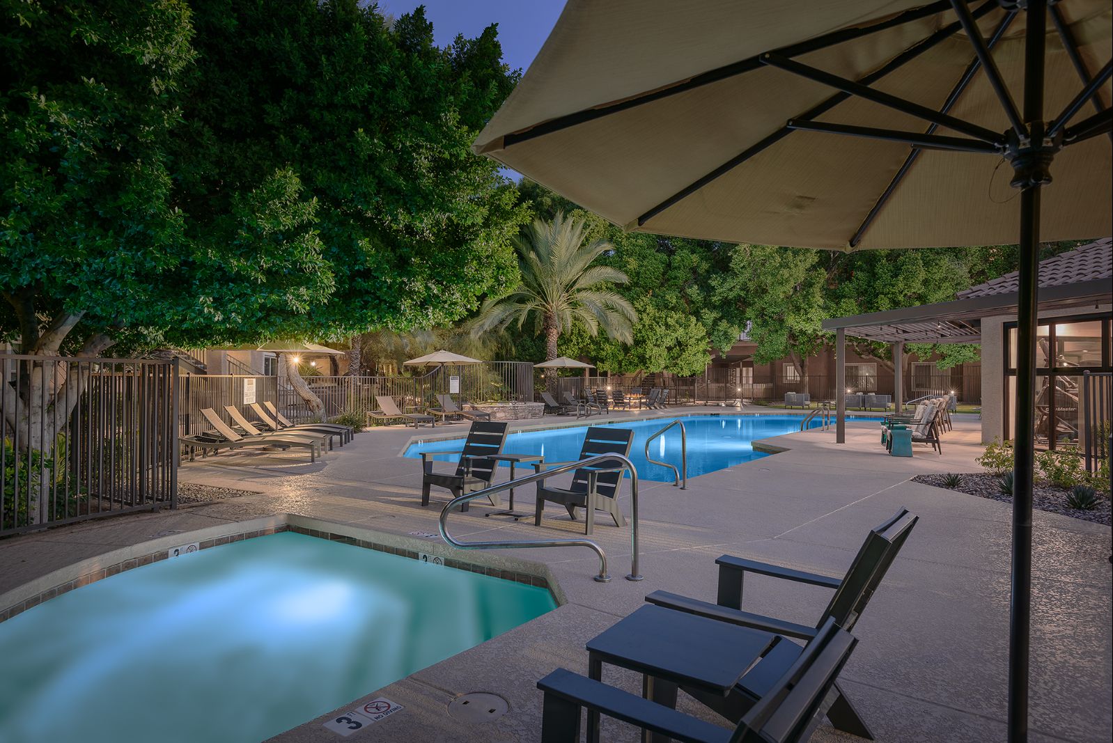 Relaxing Pool and Spa