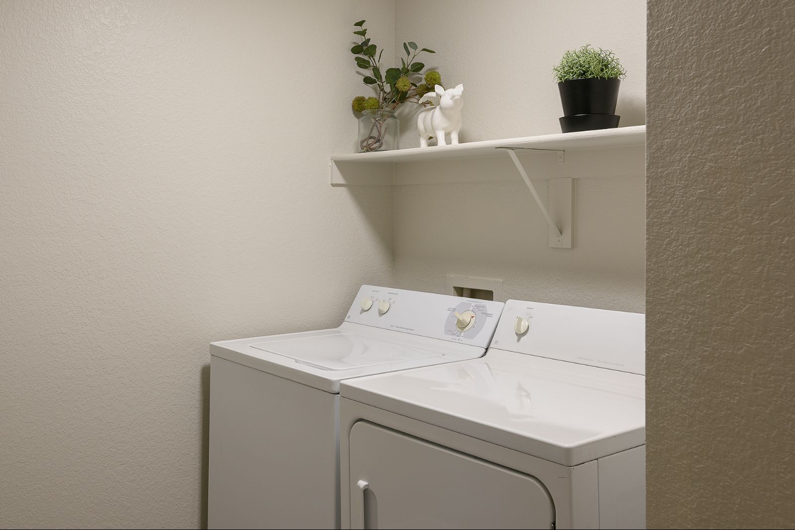 In-Unit Washer & Dryer